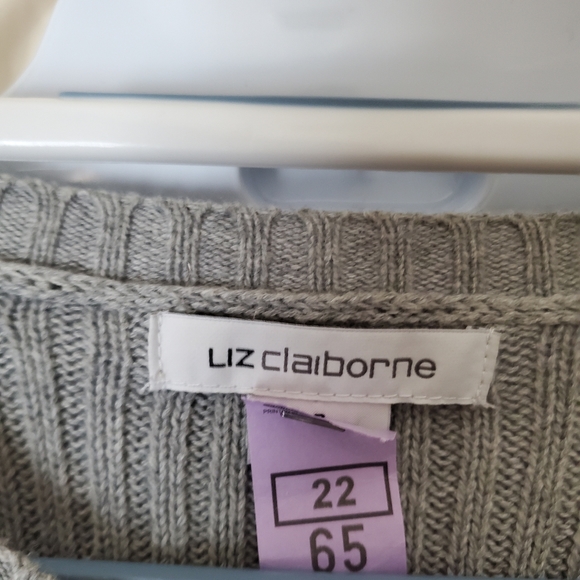 Liz Claiborne grey Front zipper Sweater - Picture 5 of 10
